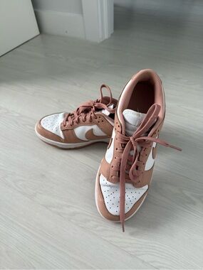 Nike Women's White and Dusty Rose Low-Top Sneakers